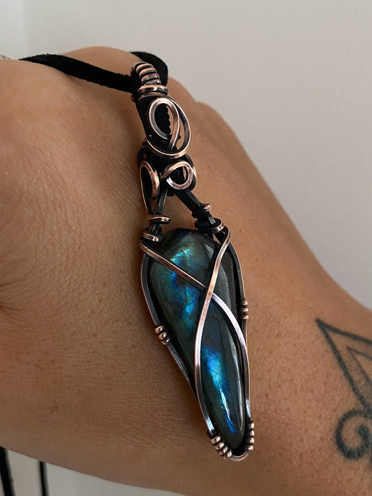 Labradorite Point Pendant