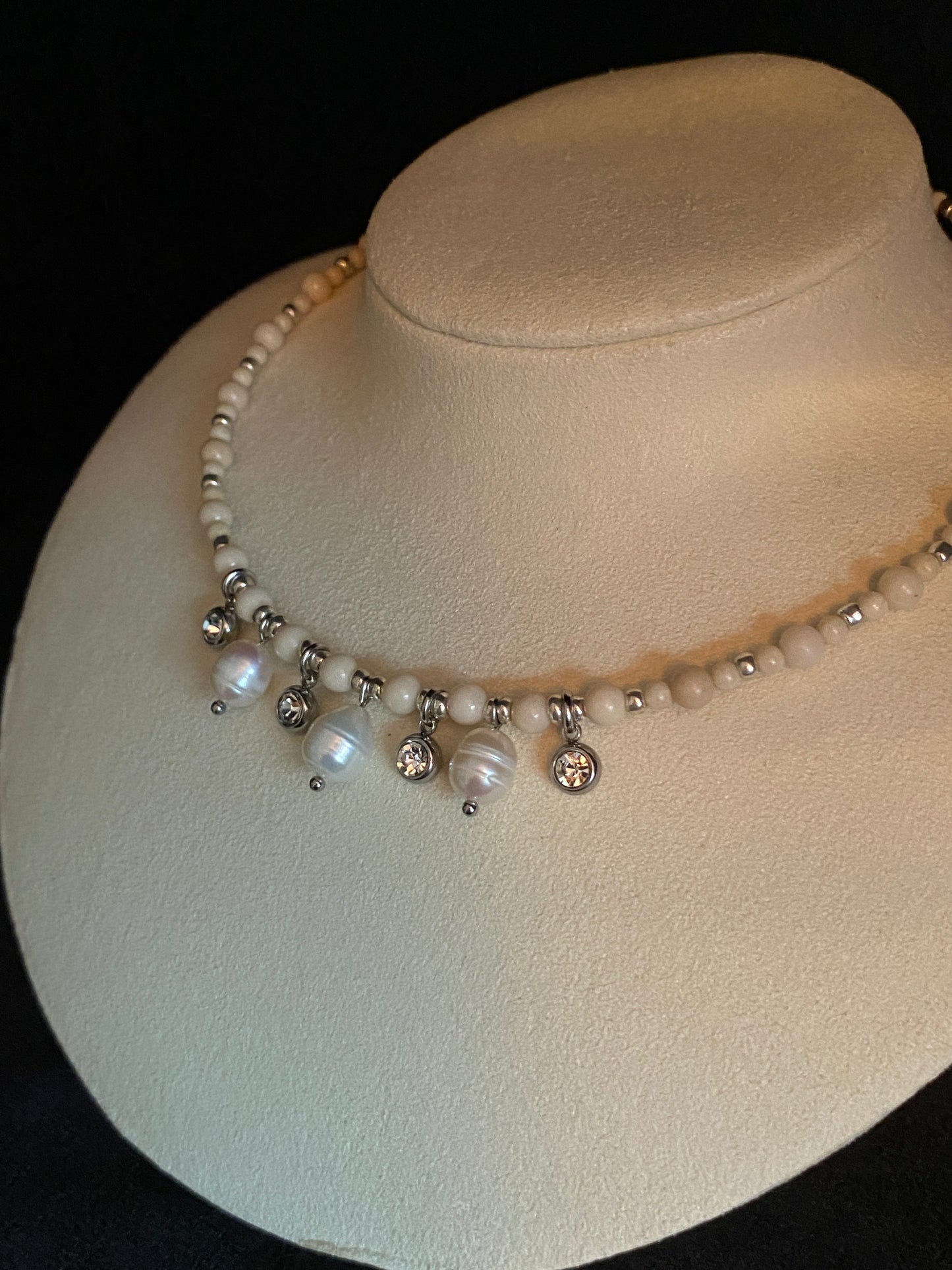 River Stone & Pearl Choker