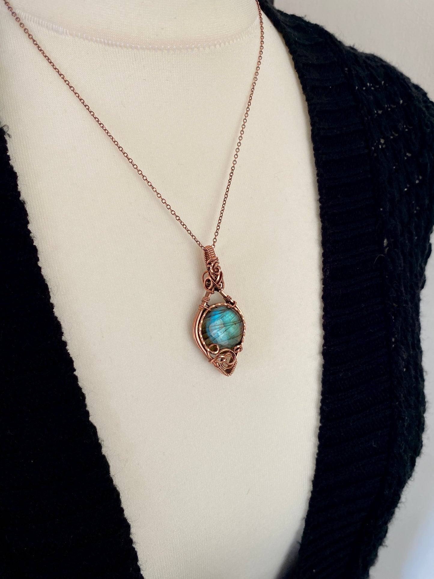 Beautiful Teal Labradorite Necklace