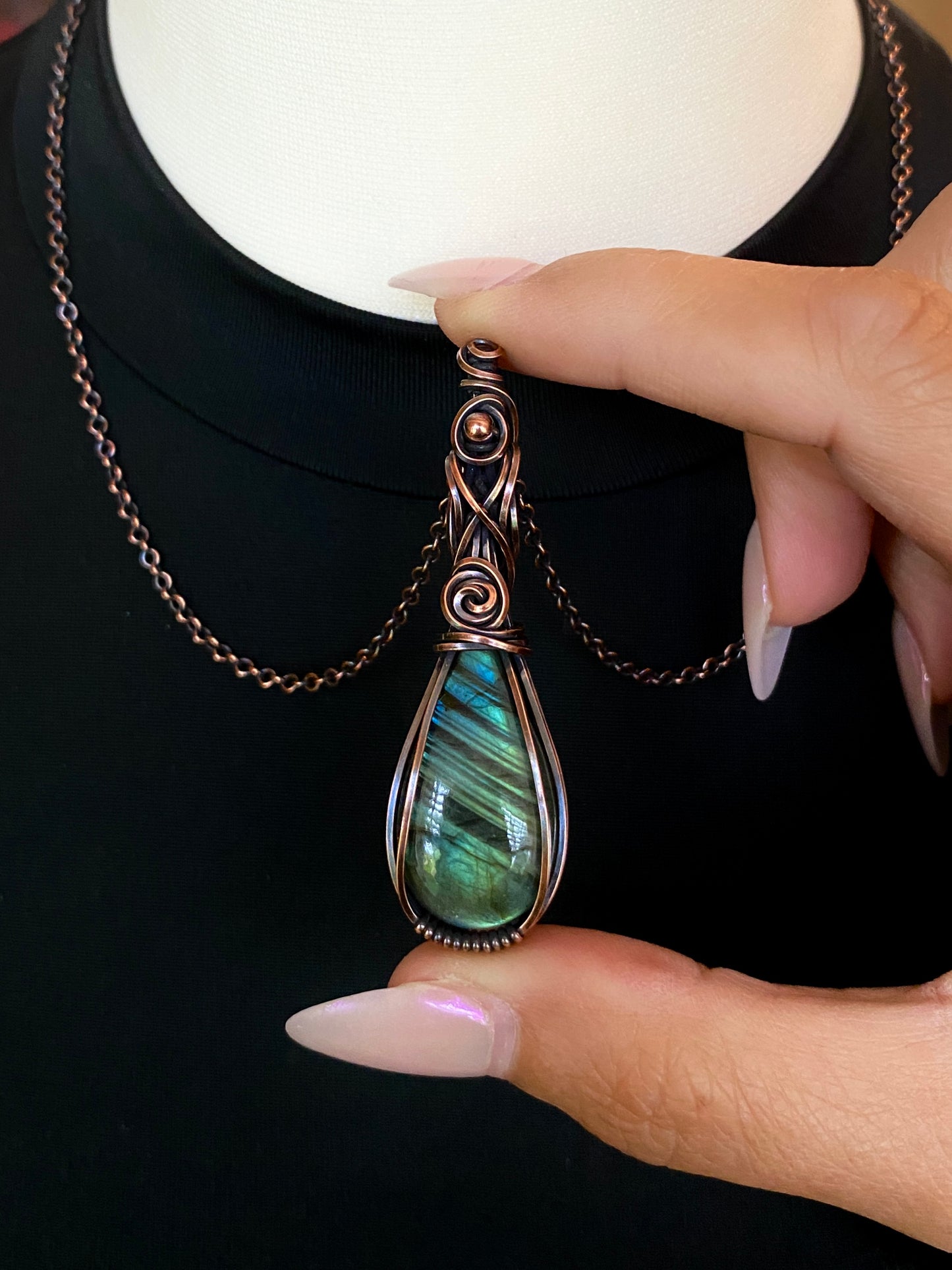 Striped Labradorite Necklace | Signature Wrap