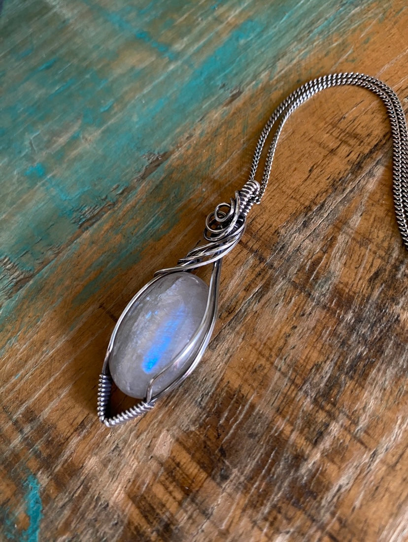 Belomorite Moonstone Necklace