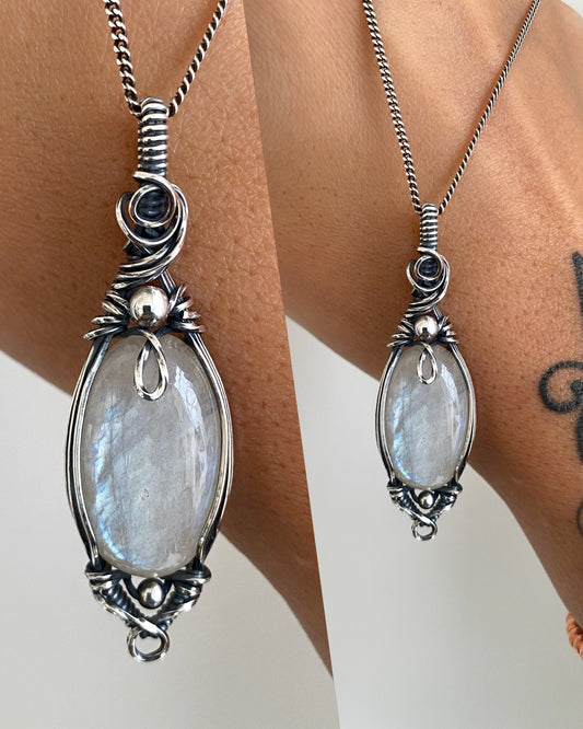 Belomorite Moonstone Necklace