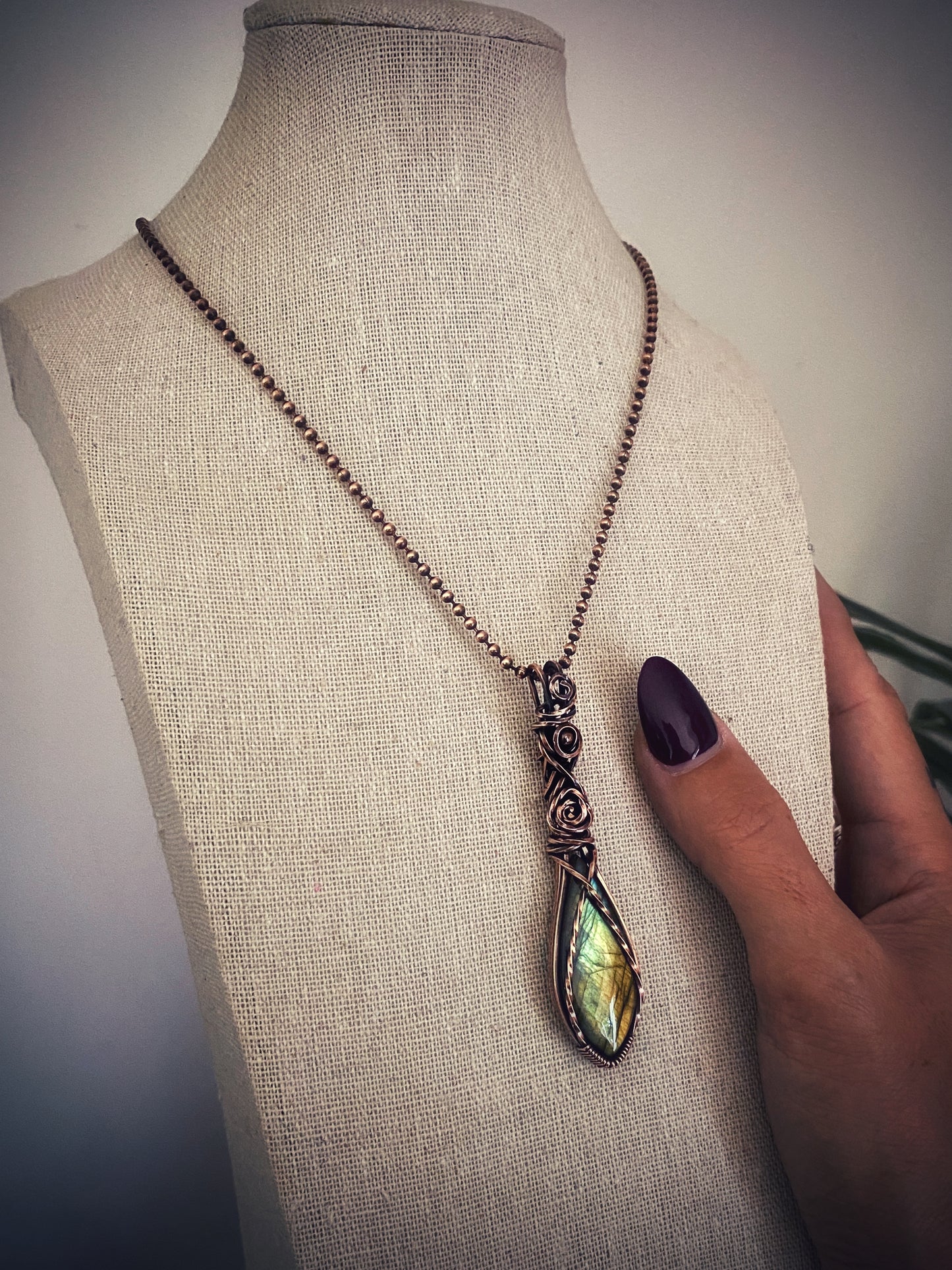 Green Labradorite Necklace | Signature Wrap