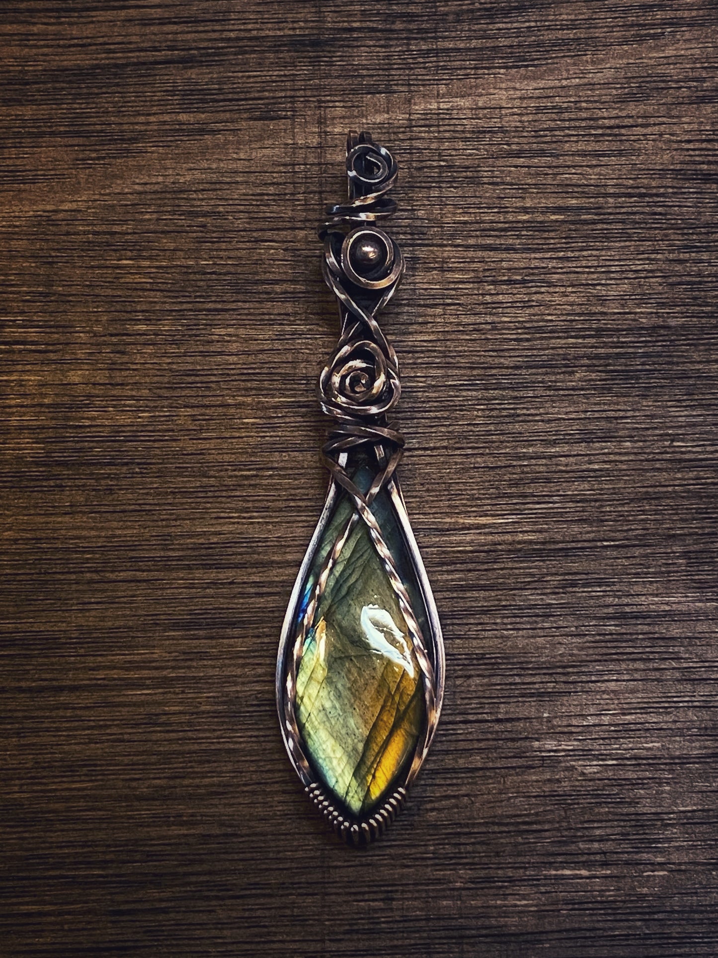 Green Labradorite Necklace | Signature Wrap