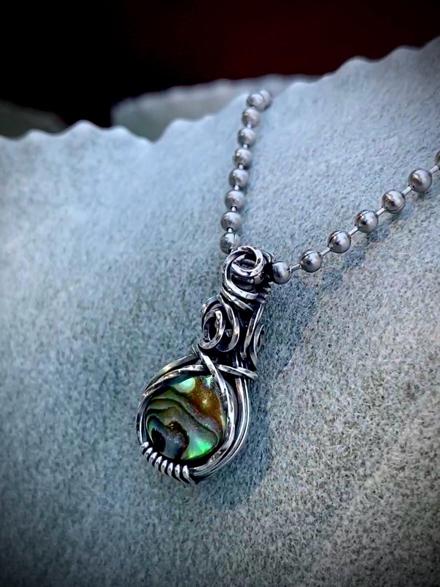 Abalone Shell Mini Crystal Choker